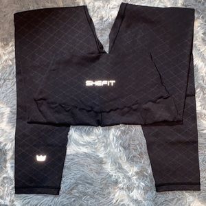 SHEFIT Boss Legging. Black. Small.